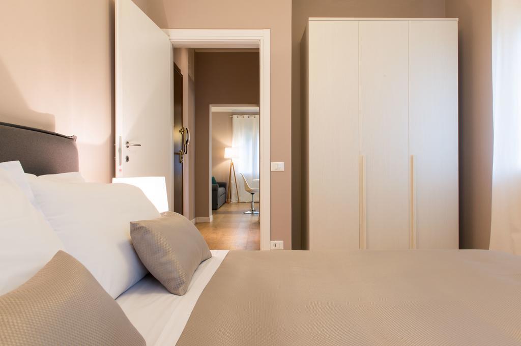 Myplace Prato Della Valle Apartments ปาโดวา ภายนอก รูปภาพ